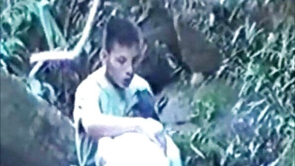Вчера се освободи и прецака в дупето порно на български език руската мацка, която го чакаше .
